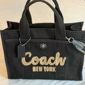 Coach cargo tote